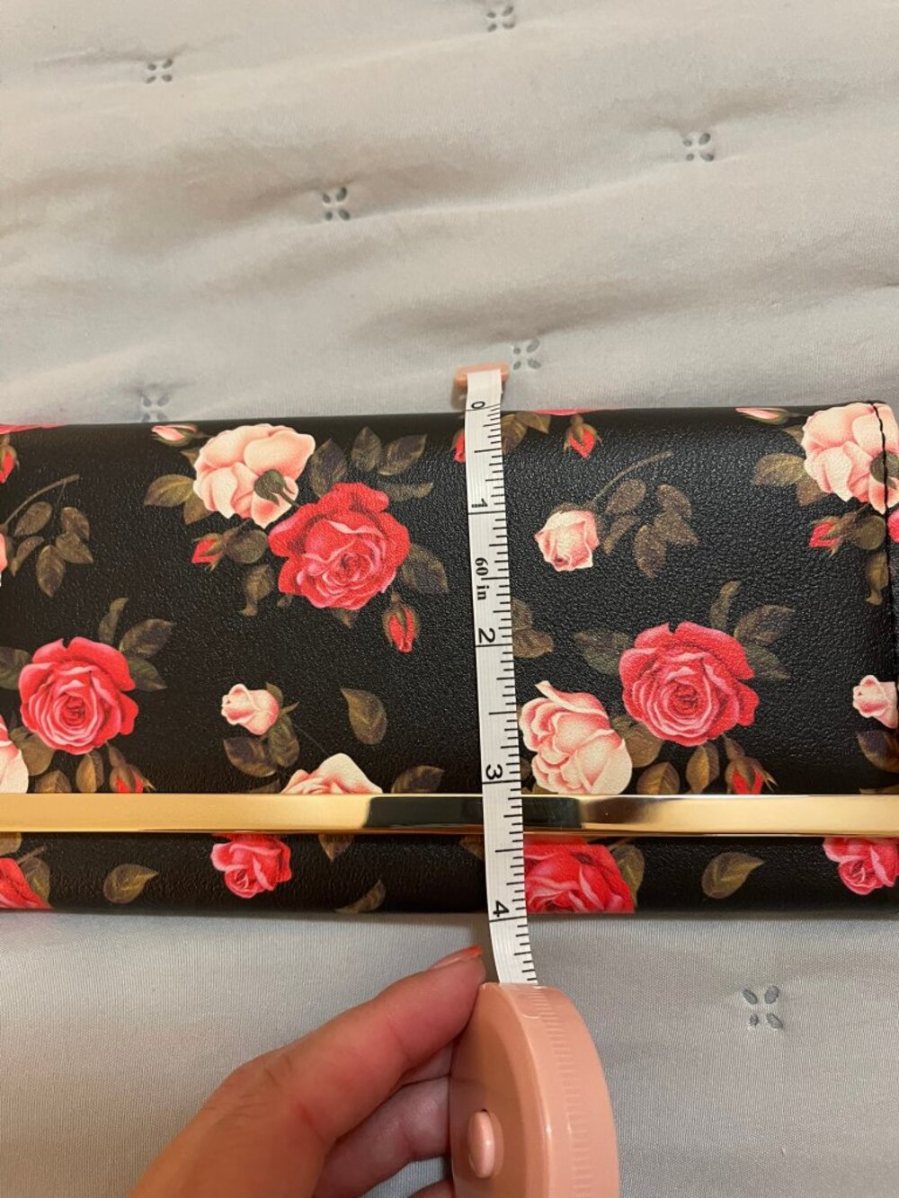 NWT Time & Tru Piper Clutch Wallet | Black Rose Floral | RFID Protection - Picture 3 of 7